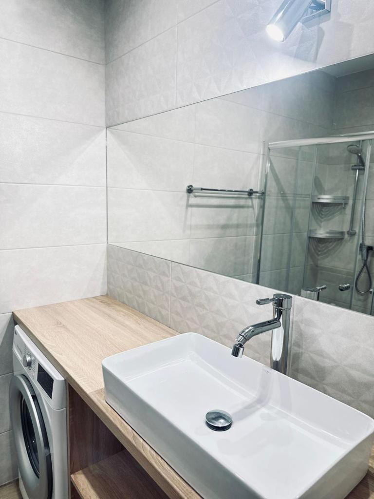 Spij W Kudowie Apartament I Pokoje Goscinne Kudowa-Zdrój Extérieur photo